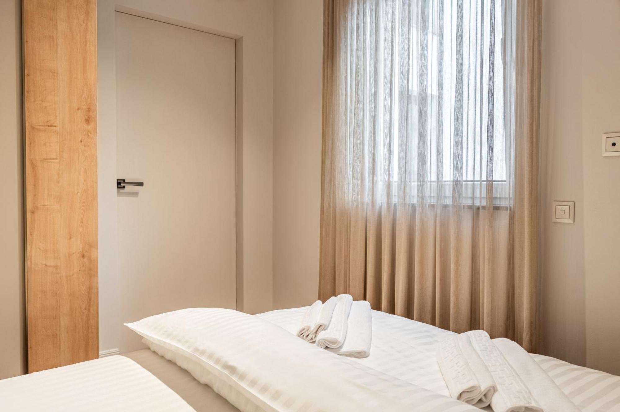 Clujstays Urban Glam Central Apartments Екстериор снимка
