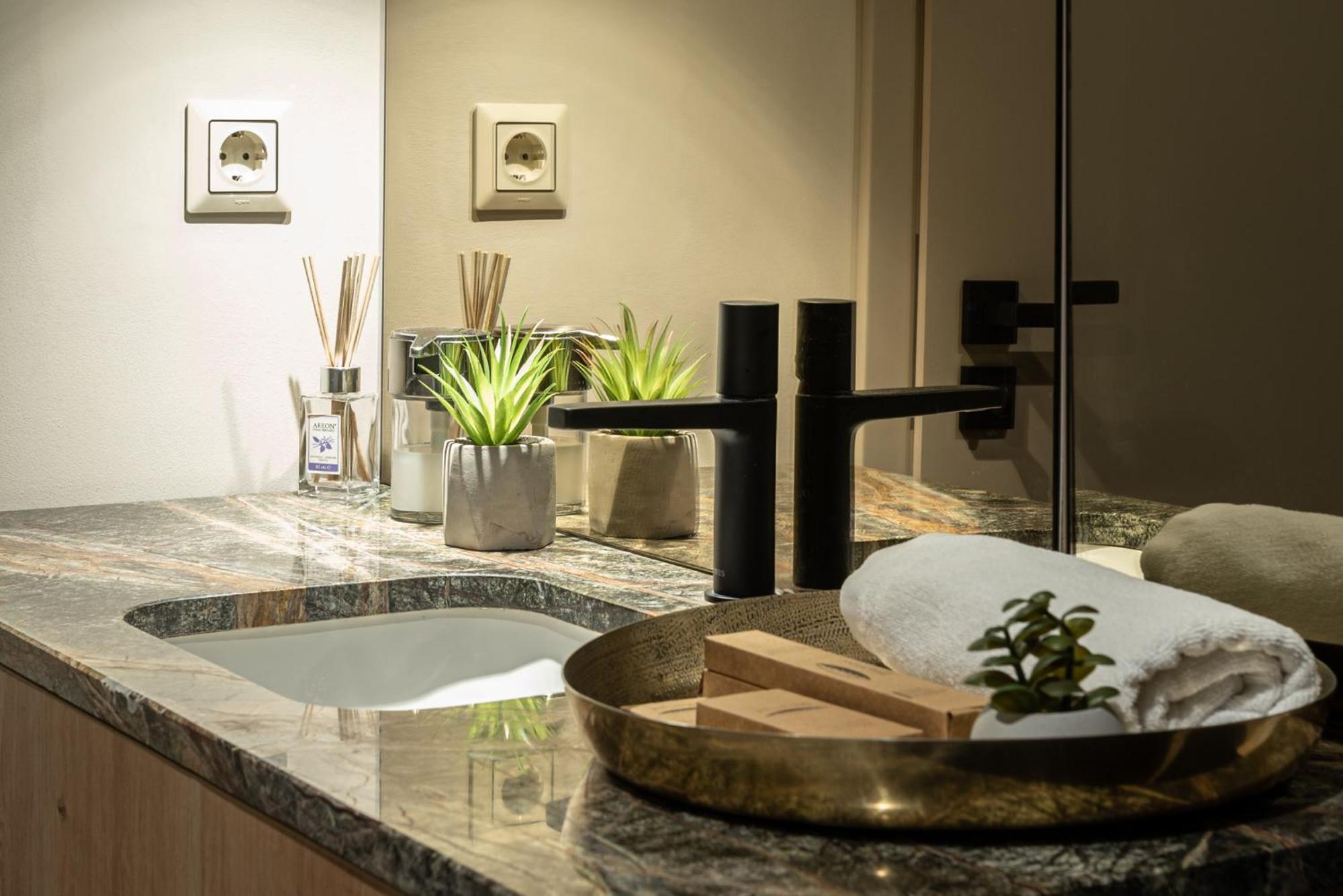 Clujstays Urban Glam Central Apartments Стая снимка