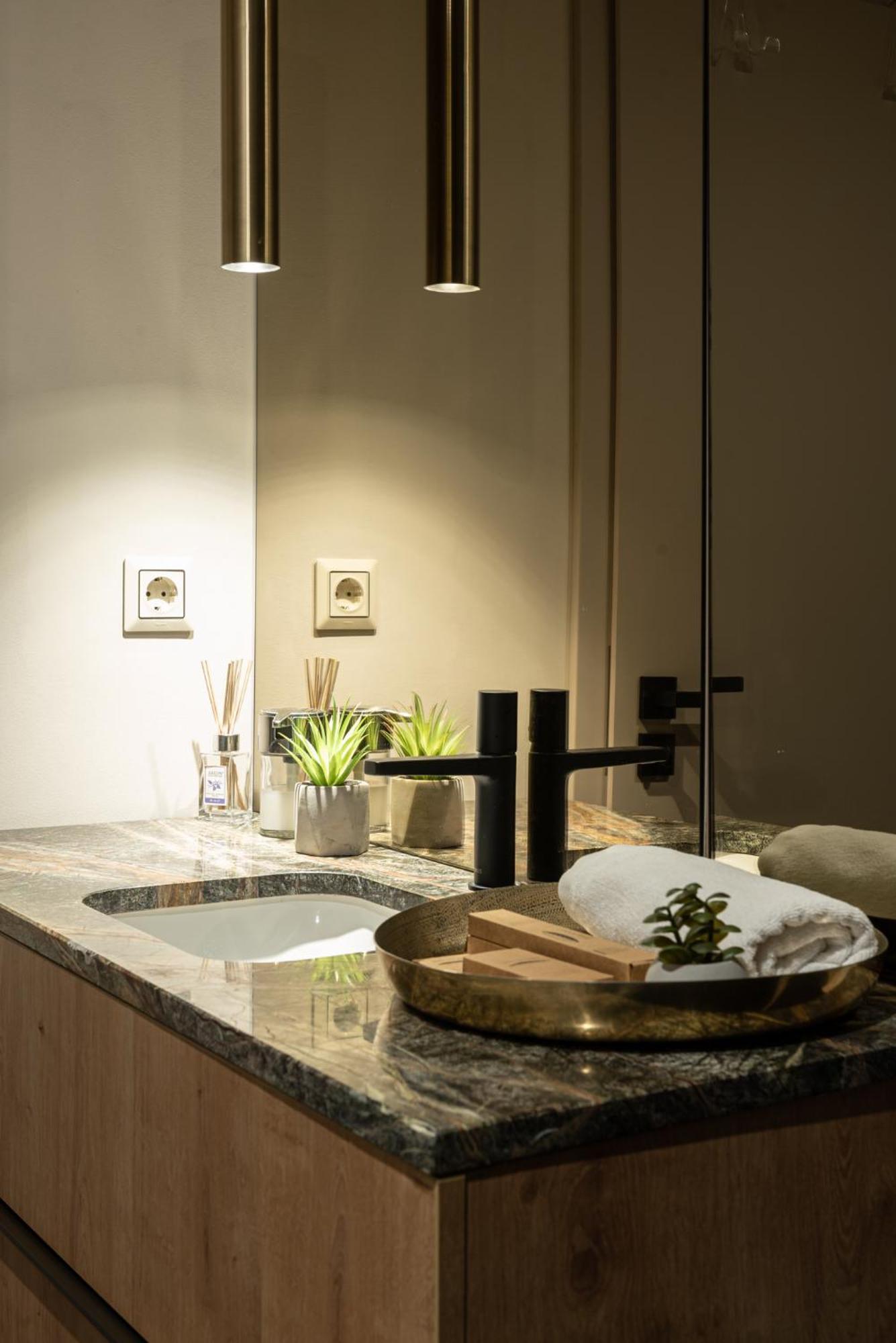 Clujstays Urban Glam Central Apartments Екстериор снимка
